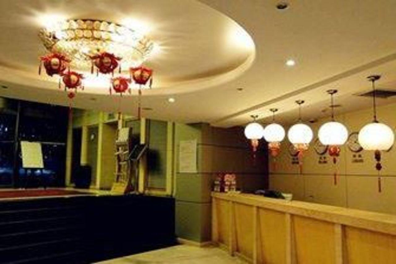 שנגחאי Lakeside Holiday Inn מראה חיצוני תמונה
