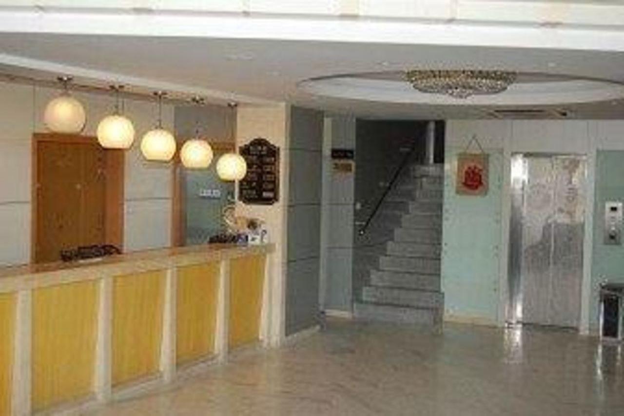 שנגחאי Lakeside Holiday Inn מראה חיצוני תמונה