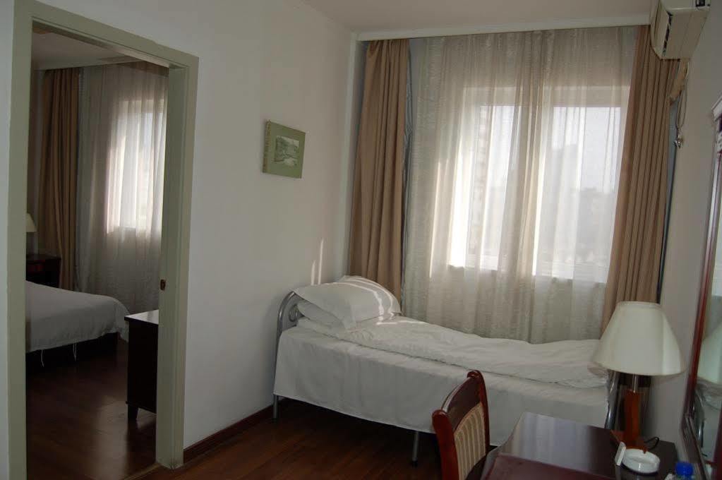 שנגחאי Lakeside Holiday Inn מראה חיצוני תמונה